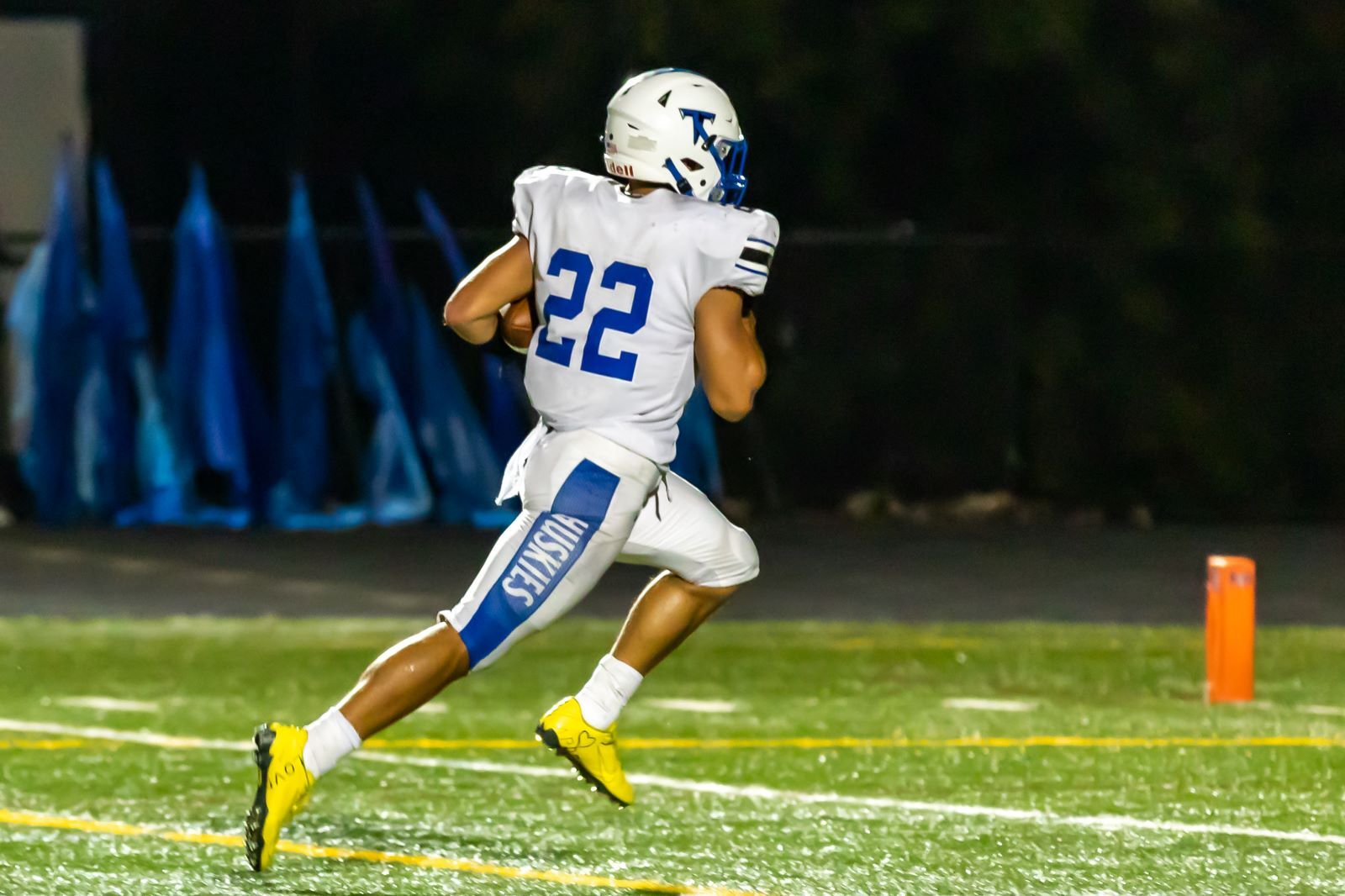 TUS v RIV football_14.jpg